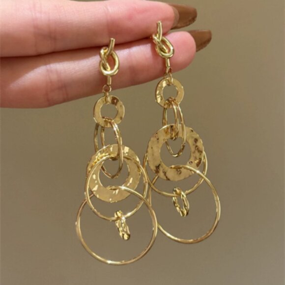 Silver needle geometric hollowed-out circular twisted pendant earrings - Picture 1 of 1